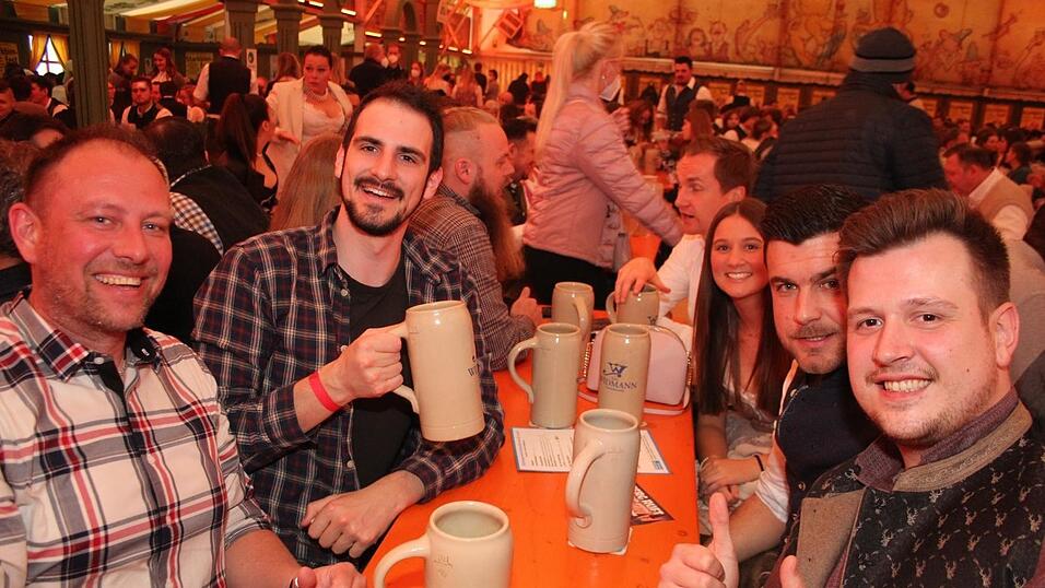 Die sch&ouml;nsten Bilder vom 21. Starkbierfest in Landshut.