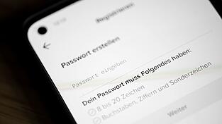 Nutzt man ein Passwort mehrfach, könnten Cyberkriminelle bei einem Datenleck Zugriff auf mehrere Konten bekommen. (Symbolbild)