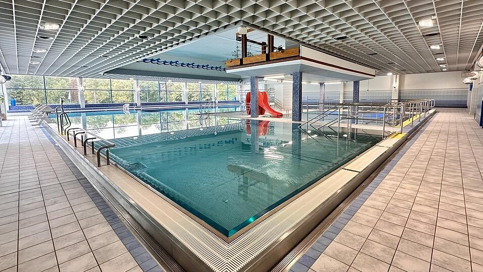 Beim Landshuter Hallenbad deutet nun alles auf eine schrittweise Sanierung hin. Beim Landshuter Hallenbad deutet nun alles auf eine schrittweise Sanierung hin.