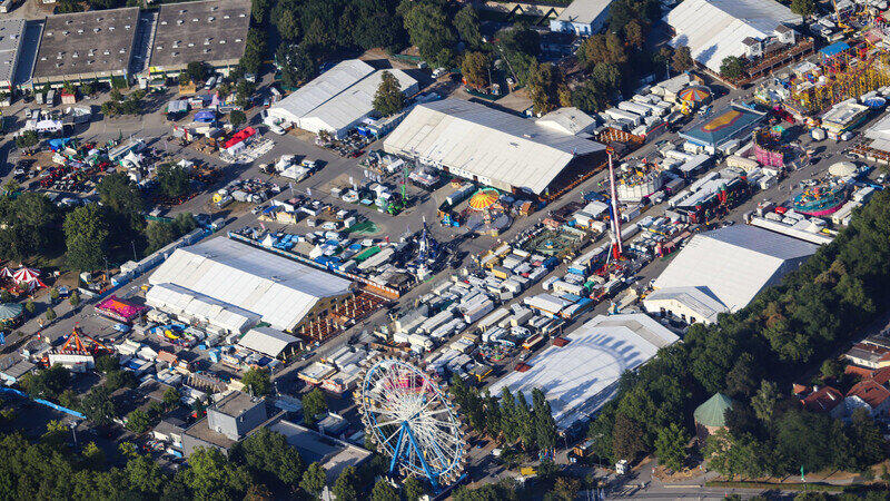 Schon mal einen kleinen Markerl-Vorrat anzulegen, macht das Volksfest auch 2025 ein bisschen entspannter. (Symbolbild) Schon mal einen kleinen Markerl-Vorrat anzulegen, macht das Volksfest auch 2025 ein bisschen entspannter. (Symbolbild)