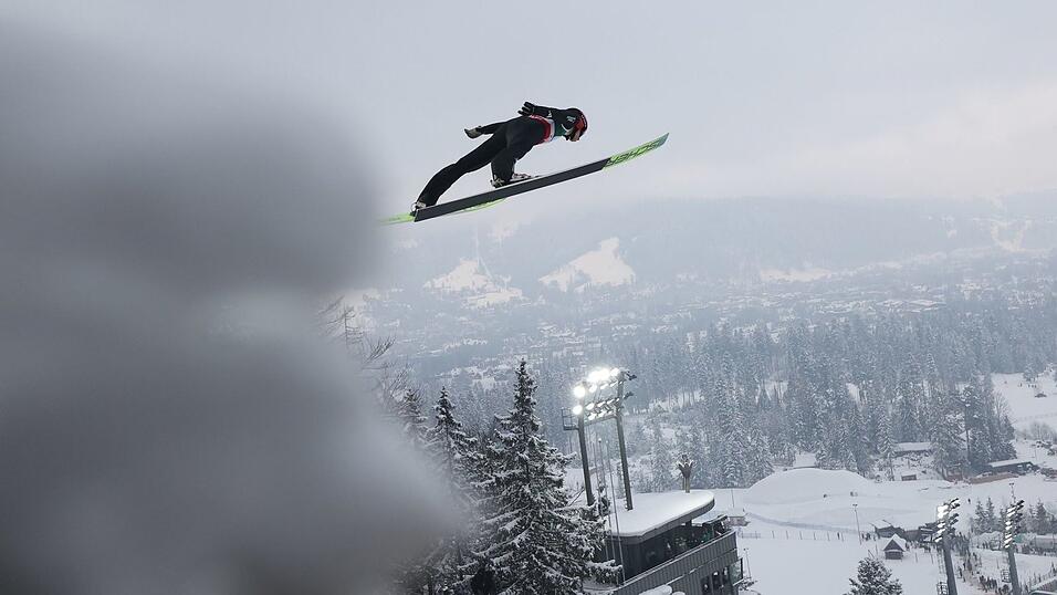 Karl Geiger steckt derzeit in der Krise. Karl Geiger steckt derzeit in der Krise.