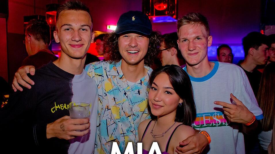 Beste Stimmung auf der Oberstufenparty im Mia Nightclub in Cham. Beste Stimmung auf der Oberstufenparty im Mia Nightclub in Cham.