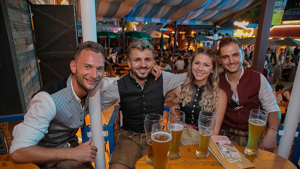 Die Partybilder von Donnerstag, 18. August 2022, aus dem Festzelt Wenisch.