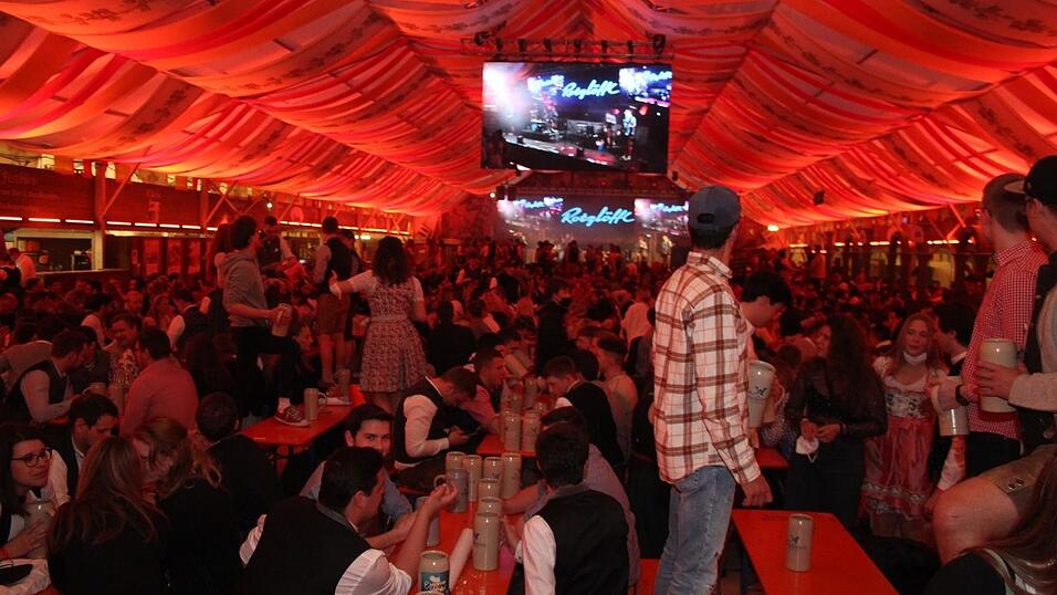 Die sch&ouml;nsten Bilder vom 21. Starkbierfest in Landshut.