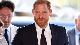 Prinz Harry will den Zwist mit seinem Vater und seinem Bruder beenden. (Archivfoto) Prinz Harry will den Zwist mit seinem Vater und seinem Bruder beenden. (Archivfoto)