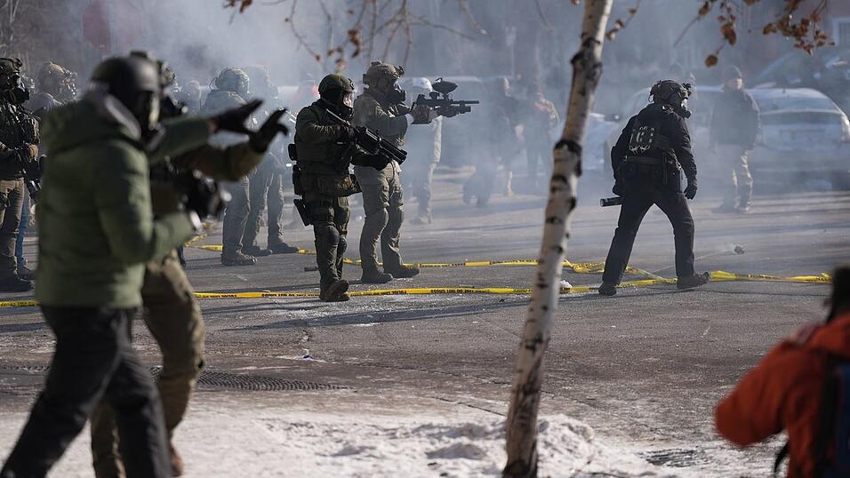 In Minneapolis ist es erneut zu einem t&ouml;dlichen Vorfall mit Bundesbeamten gekommen.