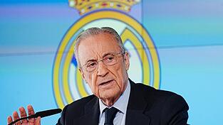 Real Madrid um Pr&auml;sident Florentino P&eacute;rez hat im Negreira-Fall Beschwerde bei der UEFA eingelegt. (Archivbild)