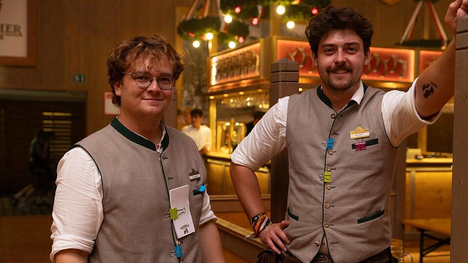Die Partybilder vom Montag, 10. August, aus dem Festzelt Krönner. Die Partybilder vom Montag, 10. August, aus dem Festzelt Krönner.