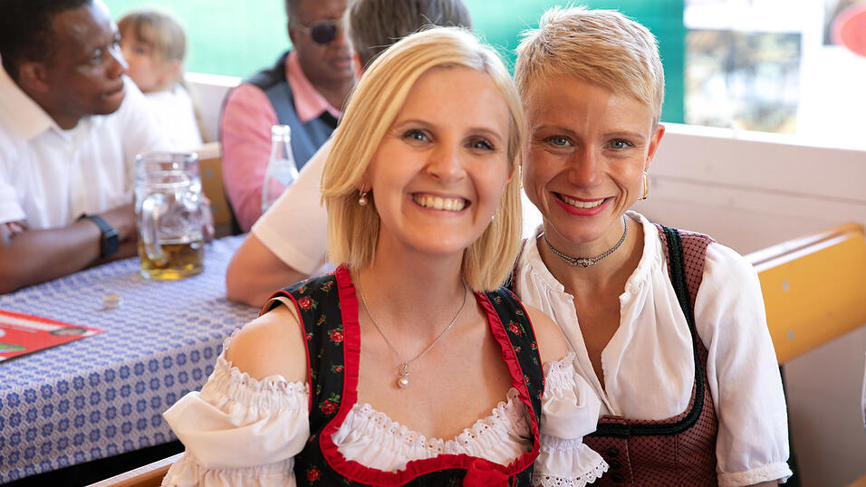 Die Partybilder vom Sonntag, 10. August, aus dem Festzelt Greindl. Die Partybilder vom Sonntag, 10. August, aus dem Festzelt Greindl.