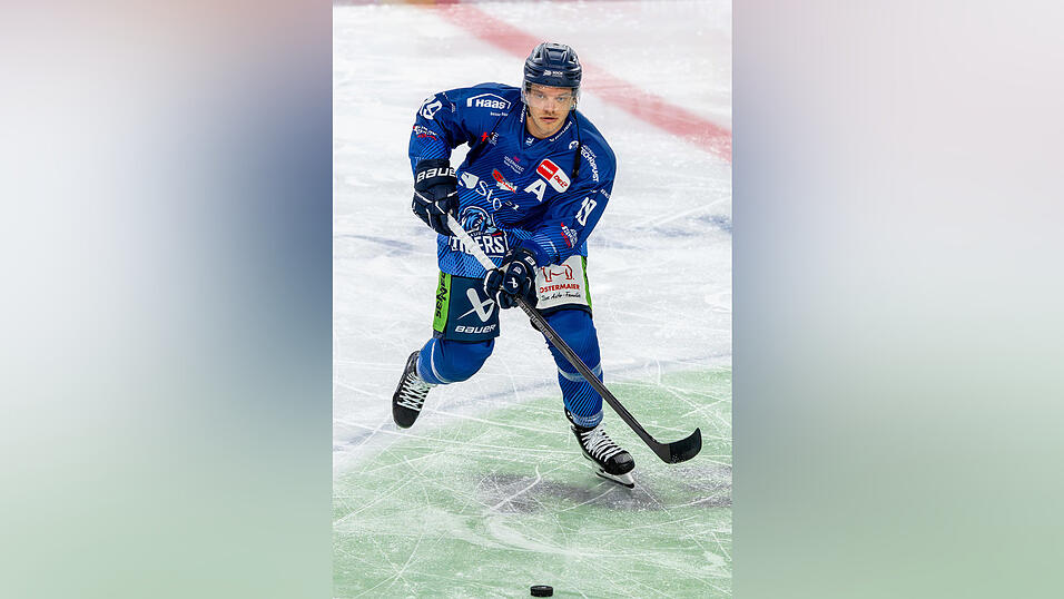 Tim Brunnhuber überzeugt seit Jahren bei den Straubing Tigers in defensiver Rolle - und wird dafür mit der Nachnominierung zur Olympia-Vorbereitung belohnt. Tim Brunnhuber überzeugt seit Jahren bei den Straubing Tigers in defensiver Rolle - und wird dafür mit der Nachnominierung zur Olympia-Vorbereitung belohnt.