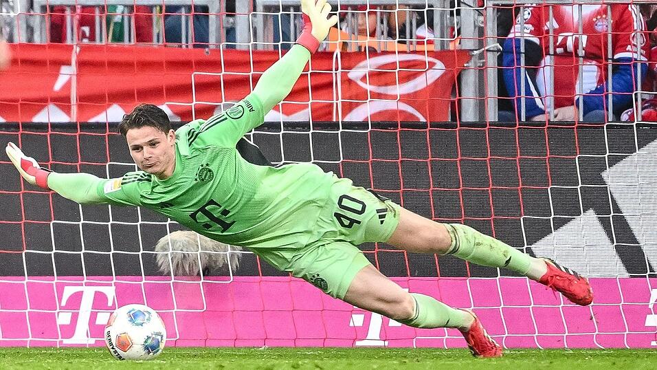 Gro&szlig;er Sprung: Jonas Urbig hat es als Nummer zwei beim FC Bayern ins Nationalteam geschafft. (Archivbild)