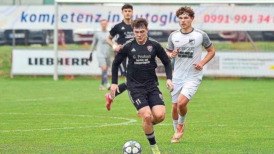 F&uuml;r den TSV Seebach (in Schwarz) um Simon Griesbeck sind die kommenden zwei Partien gegen Lam und gegen Landshut wichtiger denn je.