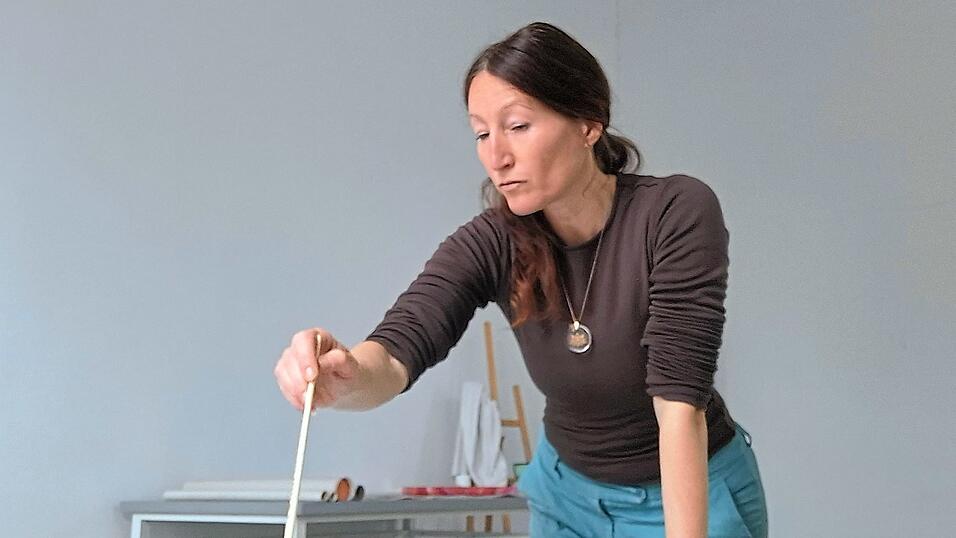 Iris Nitzl bei der Projektarbeit