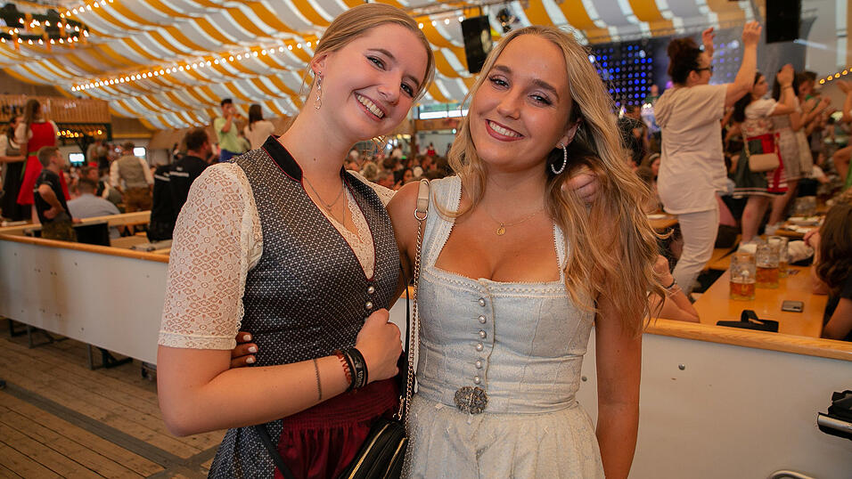 Die Partybilder vom Sonntag, 21. August 2022, aus dem Festzelt Nothaft. 