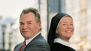 Jutta Speidel und Fritz Wepper sind die anf&auml;nglichen Gegenspieler in der Serie, die es bis 2020 auf 20 Staffeln schaffte.