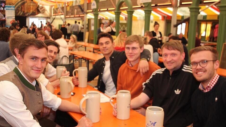 Die sch&ouml;nsten Bilder vom 21. Starkbierfest in Landshut.