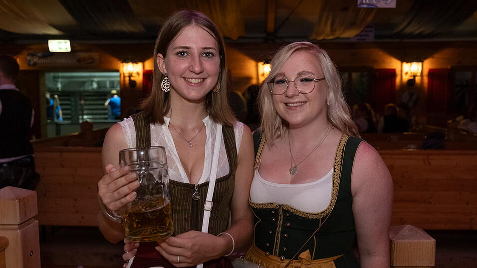 Die Partybilder vom Montag, 14. August 2023, aus dem Festzelt Reisinger. Die Partybilder vom Montag, 14. August 2023, aus dem Festzelt Reisinger.