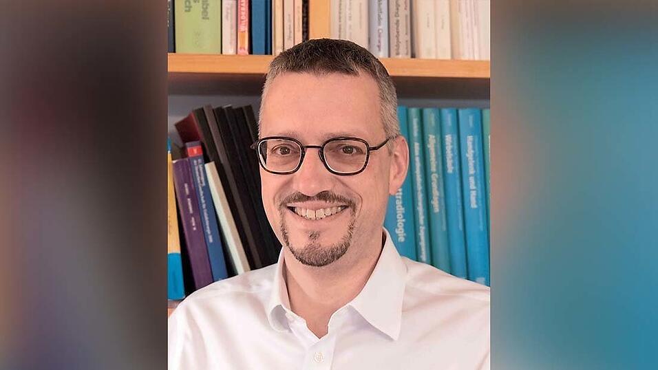 Der Kelheimer Orthopäde Dr. Hubert Faltermeier ist neuer Vorsitzender des Ärztlichen Kreisverbandes Kelheim.