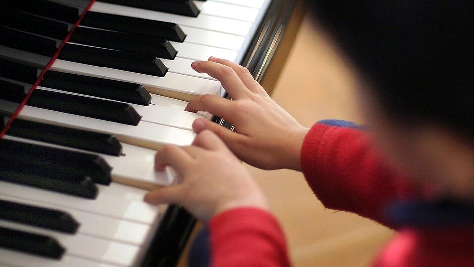 &bdquo;hit101&ldquo; vermittelt Musiktheorie auf spannende Weise.