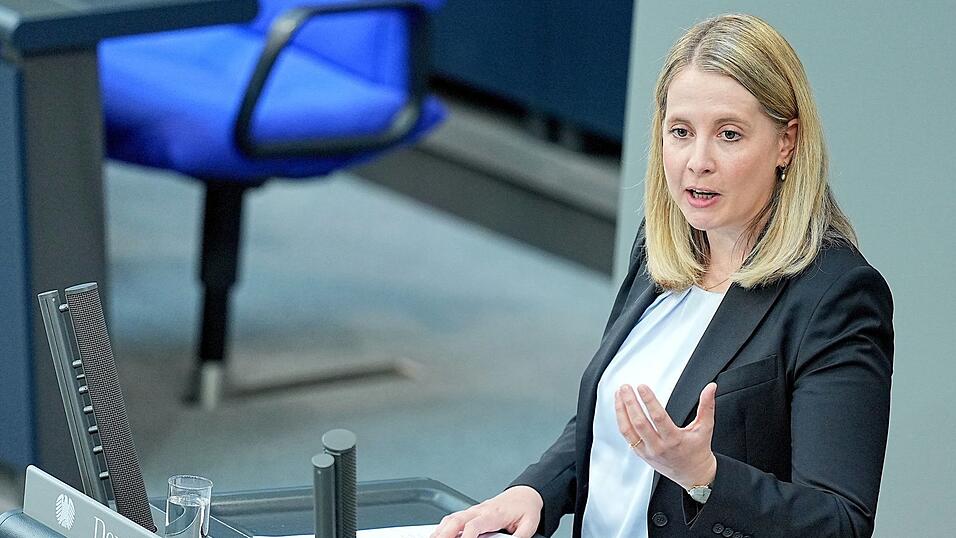 Hubertz nennt ihre Pläne selbst «sehr bitter». Hubertz nennt ihre Pläne selbst «sehr bitter».
