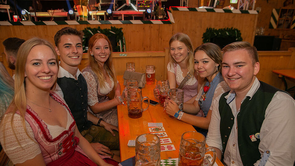 Die Partybilder von Montag, 22. August 2022, aus dem Festzelt Weckmann. 