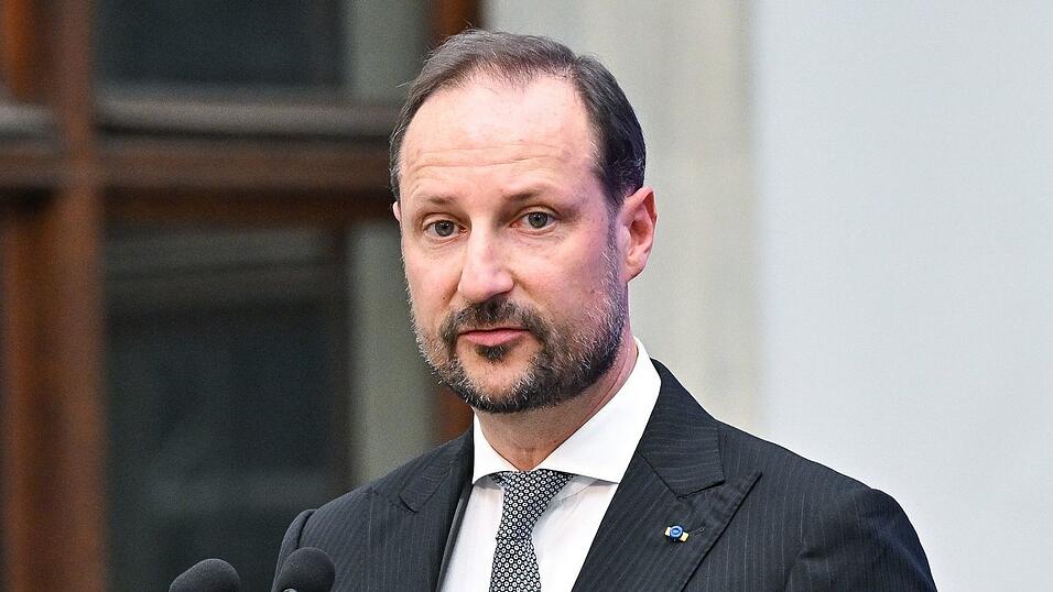 Kronprinz Haakon ist in gro&szlig;er Sorge um seinen Vater. (Archivbild)
