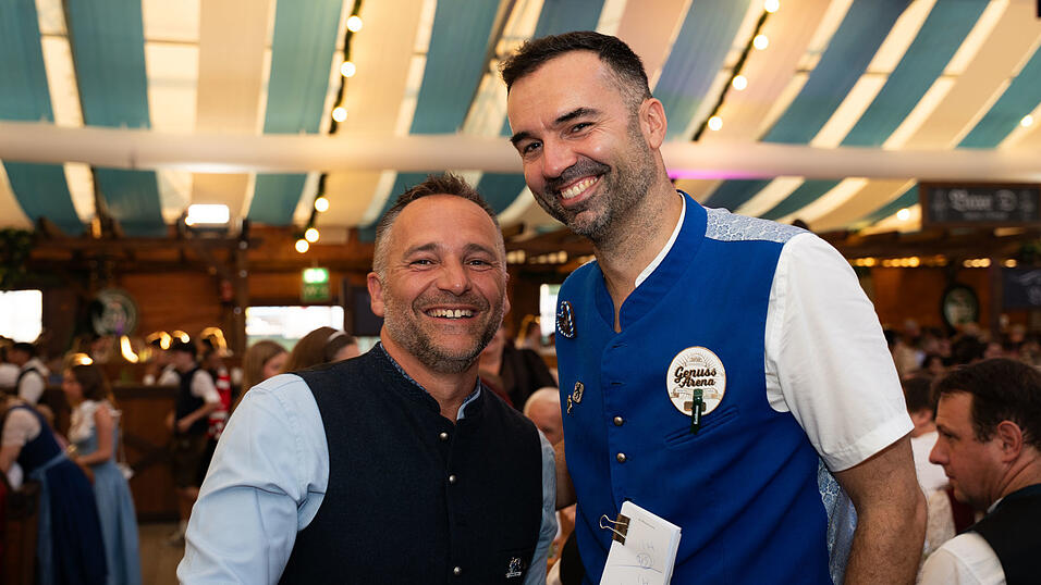 Die Partybilder vom Mittwoch, 12. August, aus dem Festzelt Wenisch. Die Partybilder vom Mittwoch, 12. August, aus dem Festzelt Wenisch.