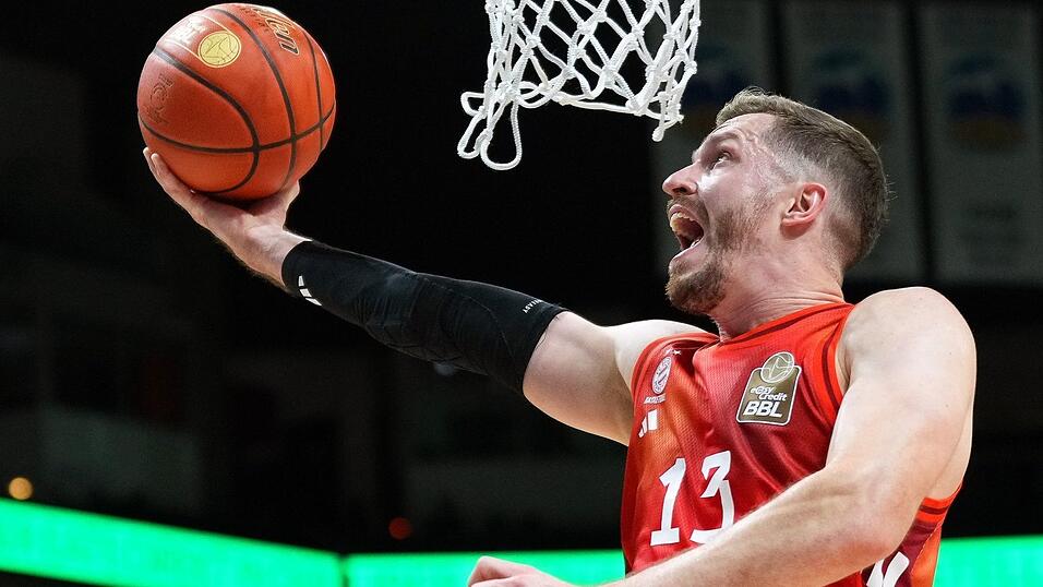 Führte die Bayern-Basketballer zum nächsten Sieg in der Euroleague: Europameister Andreas Obst. (Archivbild) Führte die Bayern-Basketballer zum nächsten Sieg in der Euroleague: Europameister Andreas Obst. (Archivbild)