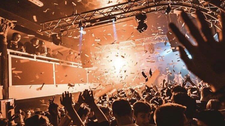 Beste Stimmung am Wochenende im The Sin in Straubing.