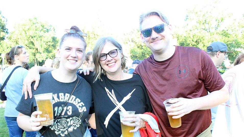 Fotos des&nbsp;ersten Open-Air-Abends auf der Ringelstecherwiese.&nbsp;