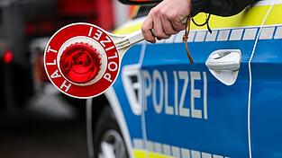 Der Transporter wog knapp neun Tonnen zu viel. (Symbolbild)