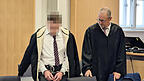 Strafverteidiger Jörg Meyer mit dem Beschuldigten Strafverteidiger Jörg Meyer mit dem Beschuldigten