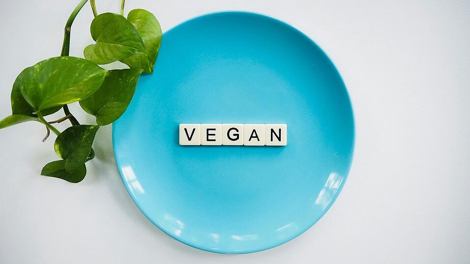 Vegan zu leben ist herausfordernd, meint unsere Autorin im Selbstversuch. 