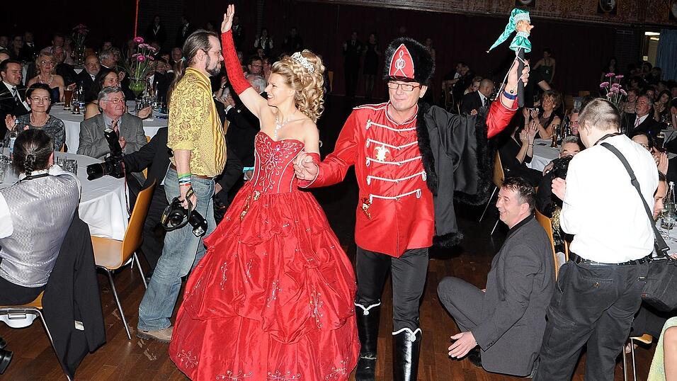 Impressionen vom Intrhonisationsball 2015 der Narrhalla Moosburg. (Foto: Ren&eacute; Spanier)