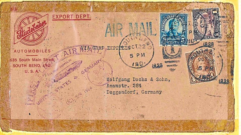 Der Original-Briefumschlag mit dem Zeppelin-Stempel von 1928.