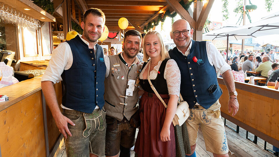 Die Partybilder vom Montag, 12. August 2024, aus dem Festzelt Kr&ouml;nner.