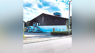 Das Fl&uuml;chtlingsheim &bdquo;Straubing-Ittling&ldquo; im ehemaligen Bienenkorb gibt es seit Oktober.