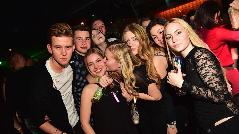 Auch am Samstag, 21. Januar, ging es im Stars Landshut wieder heiß zur Sache. Auch am Samstag, 21. Januar, ging es im Stars Landshut wieder heiß zur Sache.