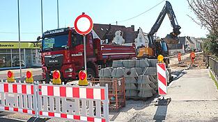 Die Vorbereitungen für die Baustelle sind in vollem Gange. Die Vorbereitungen für die Baustelle sind in vollem Gange.