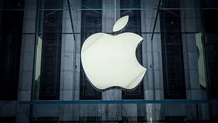 Trumps Zölle sorgen für höhere Kosten bei Apple. (Archivbild)