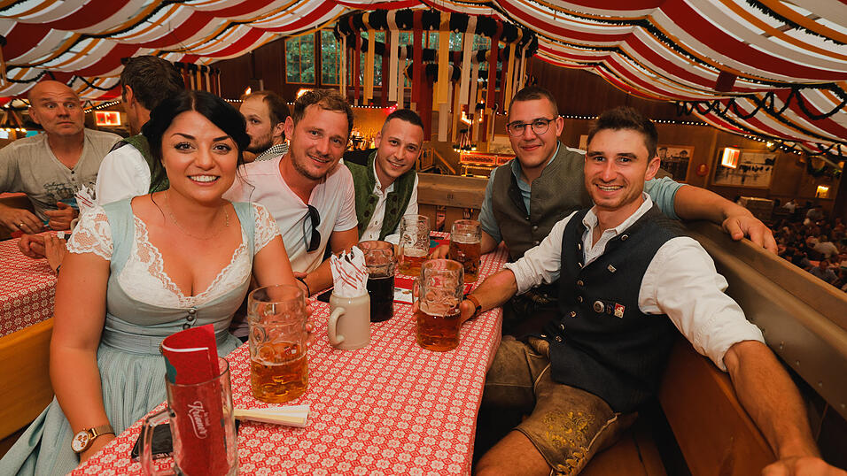 Die Partybilder vom Dienstag, 13. August, aus dem Festzelt Kr&ouml;nner.&nbsp;