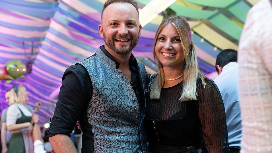 Die Partybilder vom Freitag, 7. August, aus dem Festzelt Wenisch. Die Partybilder vom Freitag, 7. August, aus dem Festzelt Wenisch.