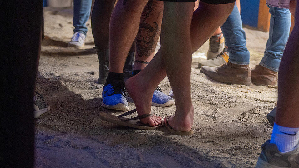 Die besten Bilder vom Samstag zeigen Tanzen und jede Menge Spaß. Die besten Bilder vom Samstag zeigen Tanzen und jede Menge Spaß.