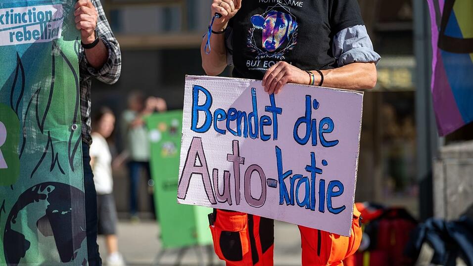 Die IAA hat noch gar nicht begonnen - die Proteste dagegen aber schon.