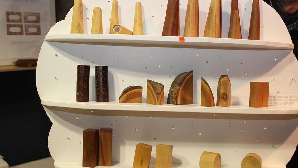 In Landshut lockten am Wochenende der Kunsthandwerkermarkt und die H&uuml;ttengaudi zahlreiche Besucher an.