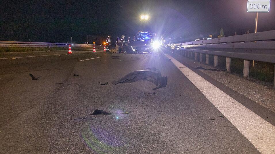 Am sp&auml;ten Sonntagabend ist es zu einem schweren Unfall auf der A3 bei Deggendorf gekommen.
