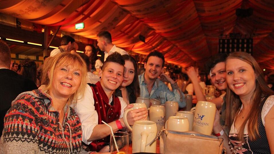 Die sch&ouml;nsten Bilder vom 21. Starkbierfest in Landshut.