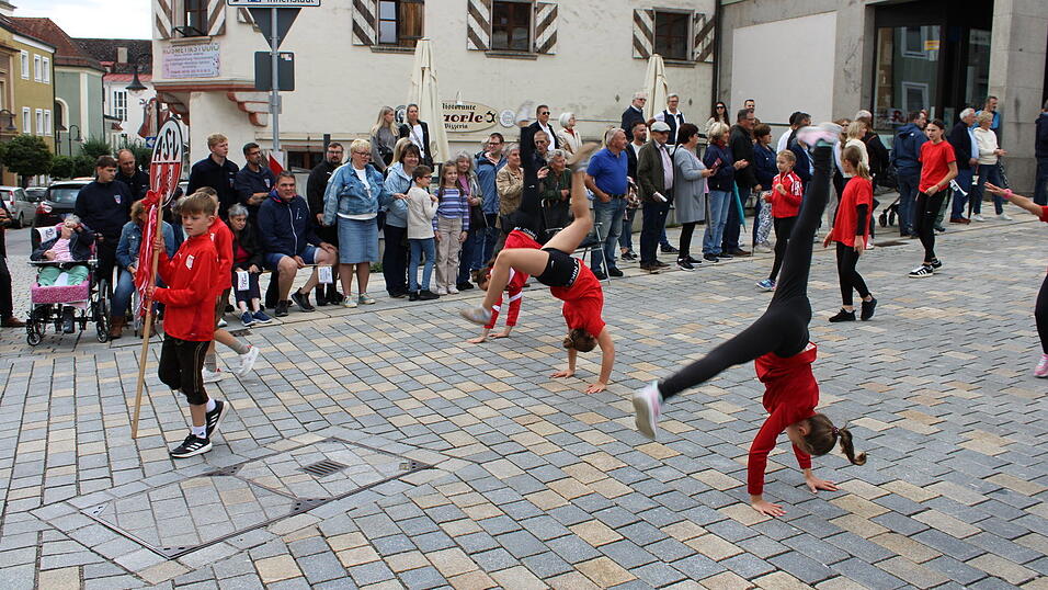 Das sind die sch&ouml;nsten Bilder vom Jubil&auml;umsfestzug.