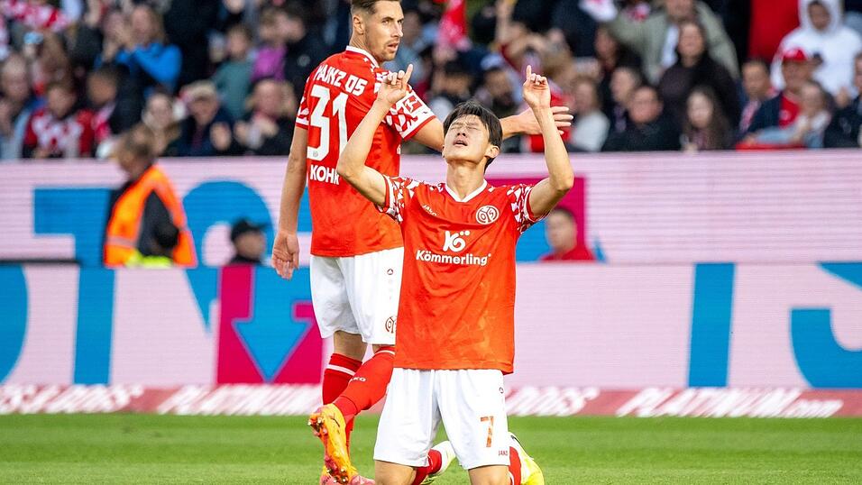Mainz darf gegen Leverkusen auch mal jubeln: Jae-Sung Lee trifft.