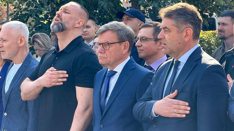 Wadephul wagt sich bei seiner vierten Ukraine-Reise als Au&szlig;enminister erstmals in Frontn&auml;he.